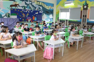 RỘN RÀNG NGÀY TỰU TRƯỜNG MÙA THU RỘN RÀNG NGÀY TỰU TRƯỜNG MÙA THU