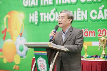 THẦY NGUYỄN THẾ HÙNG – HIỆU TRƯỞNG TRƯỜNG THPT LÔMÔNÔXỐP TÂY HÀ NỘI
