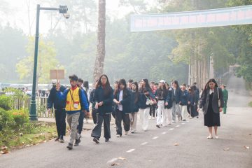 LOMOERS HỌC TRONG RỪNG, CHƠI HẾT NẤC” VỚI BUỔI DÃ NGOẠI ĐẦY THÚ VỊ