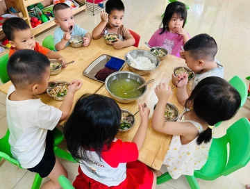 THỰC ĐƠN TUẦN TRƯỜNG MẦM NON LÔMÔNÔXỐP DƯƠNG NỘI